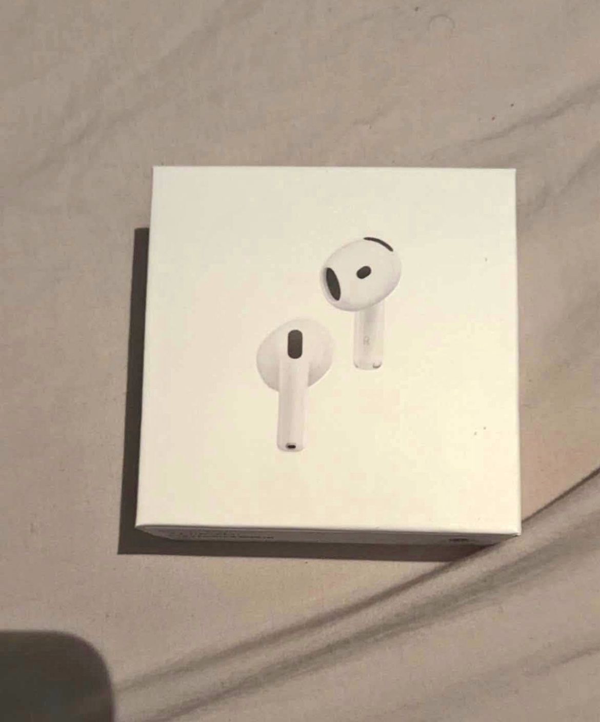 Air Pod 4 With Noise Cancellation