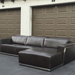 🛋️ Sectional Couch/Sofa - Brown - Delivery Available 🚛