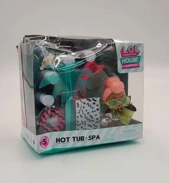 Lol Surprise OMG House of Surprises Hot Tub Playset with Yacht B.B. 