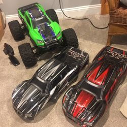 Traxxas X Maxx with Battery’s