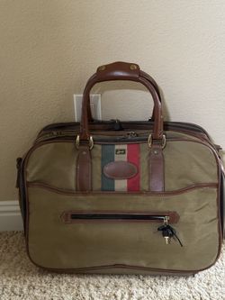 LARK Expandable Weekender Tote Bag