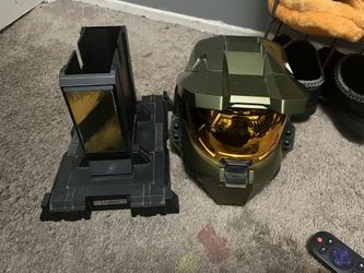 Halo Game Holder