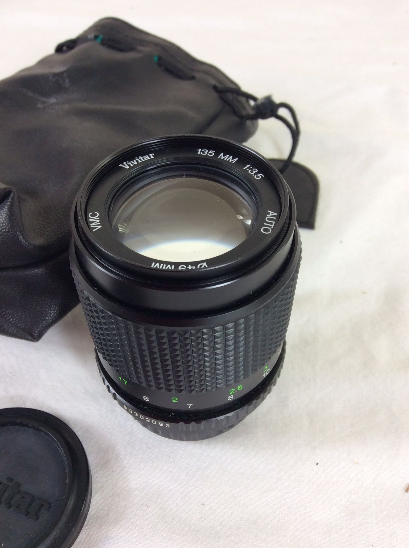VIVITAR VMC 135mm F 3.5 lens to PENTAX K (PK) mount camera