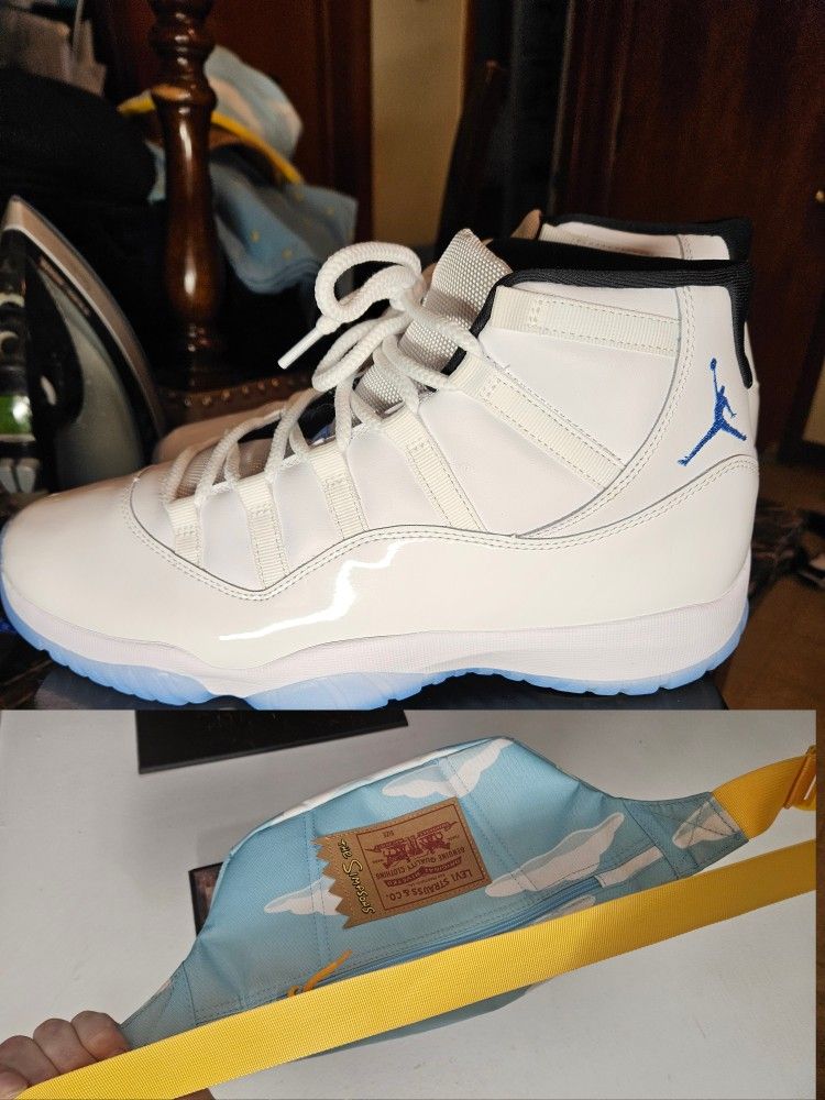 Jordan Legend Blue 11 / LEVI SIMPSON FANNY/CROSSBODY