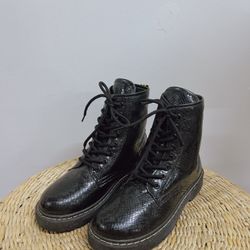 Women Vintage British Combat Boots