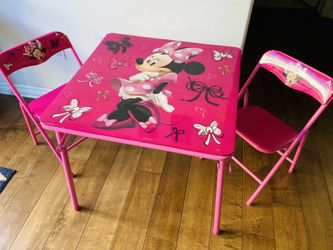 Disney Minnie Mouse Table And Chairs