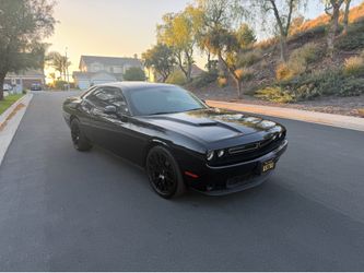 2017 Dodge Challenger SXT