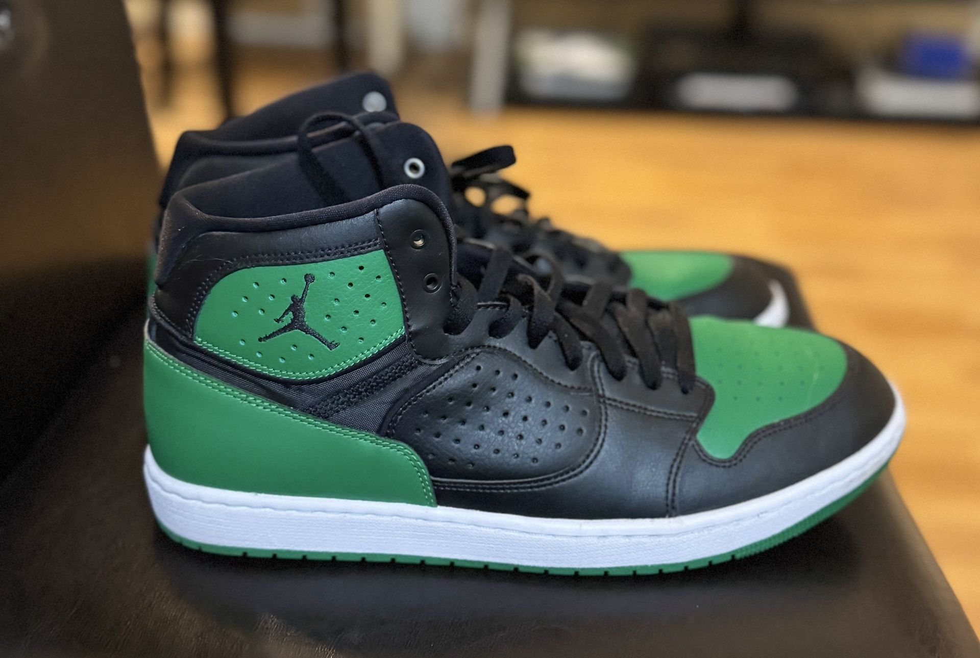 Jordan Access - Black Aloe Verde - Size 14