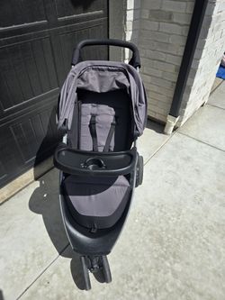 Britax B Lively Stroller