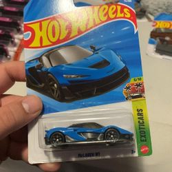 Hot Wheels McLaren W1 
