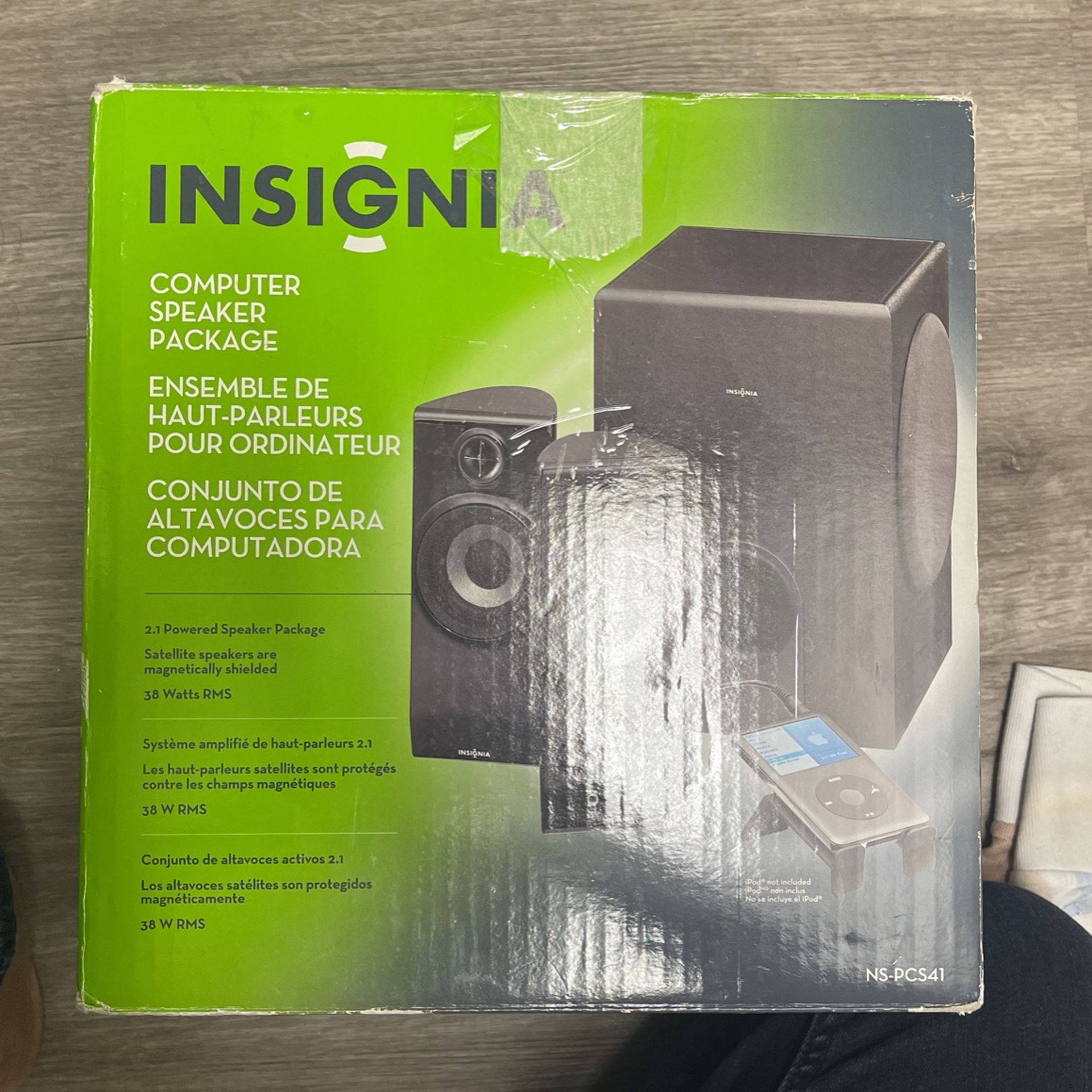 Insignia Computer Speaker Package