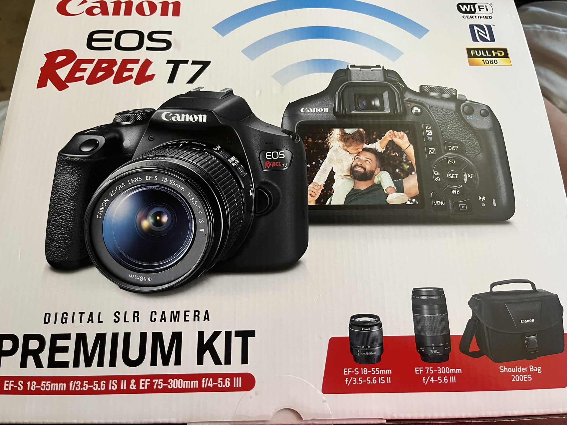 Canon EOS Rebel T17 Premium Kit