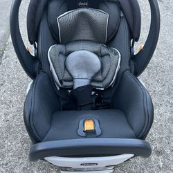 Chicco Fit 2 Infant & Toddler Car Seat