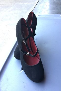 Madeline girl heels
