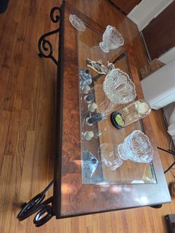 Coffee table set for sale+