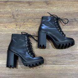 H&M Women’s Chunky Combat Bootie Boots Women’s Shoes Size 7 Black 