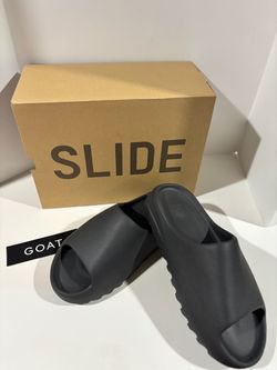 Adidas Yeezy Slide Dark Onyx | Mens Size 11