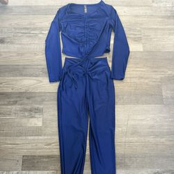 Gym set or casual  Size small  New  Super stretch 