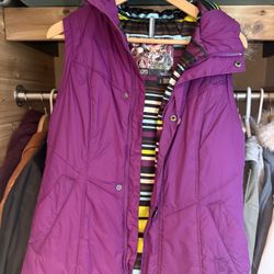 Burton Puffer Vest