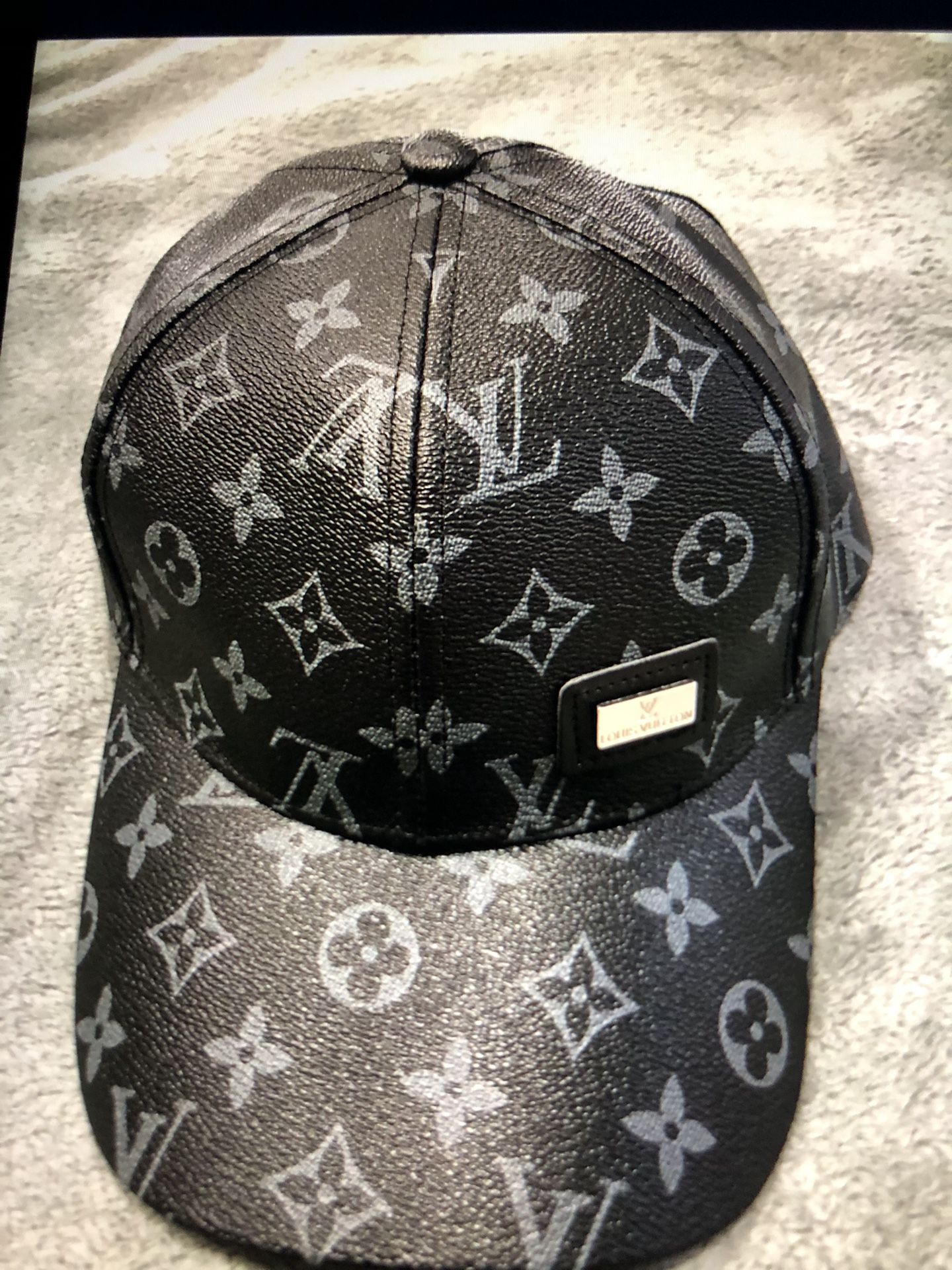 Black Baseball Cap