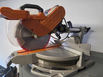 RIGID 12" COMPOUND MITER SAW