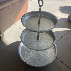 3-Tiered Metal Food Display
