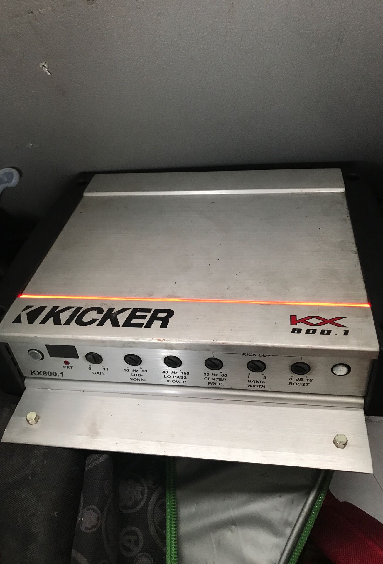 Kicker kx 800.1 amplifier