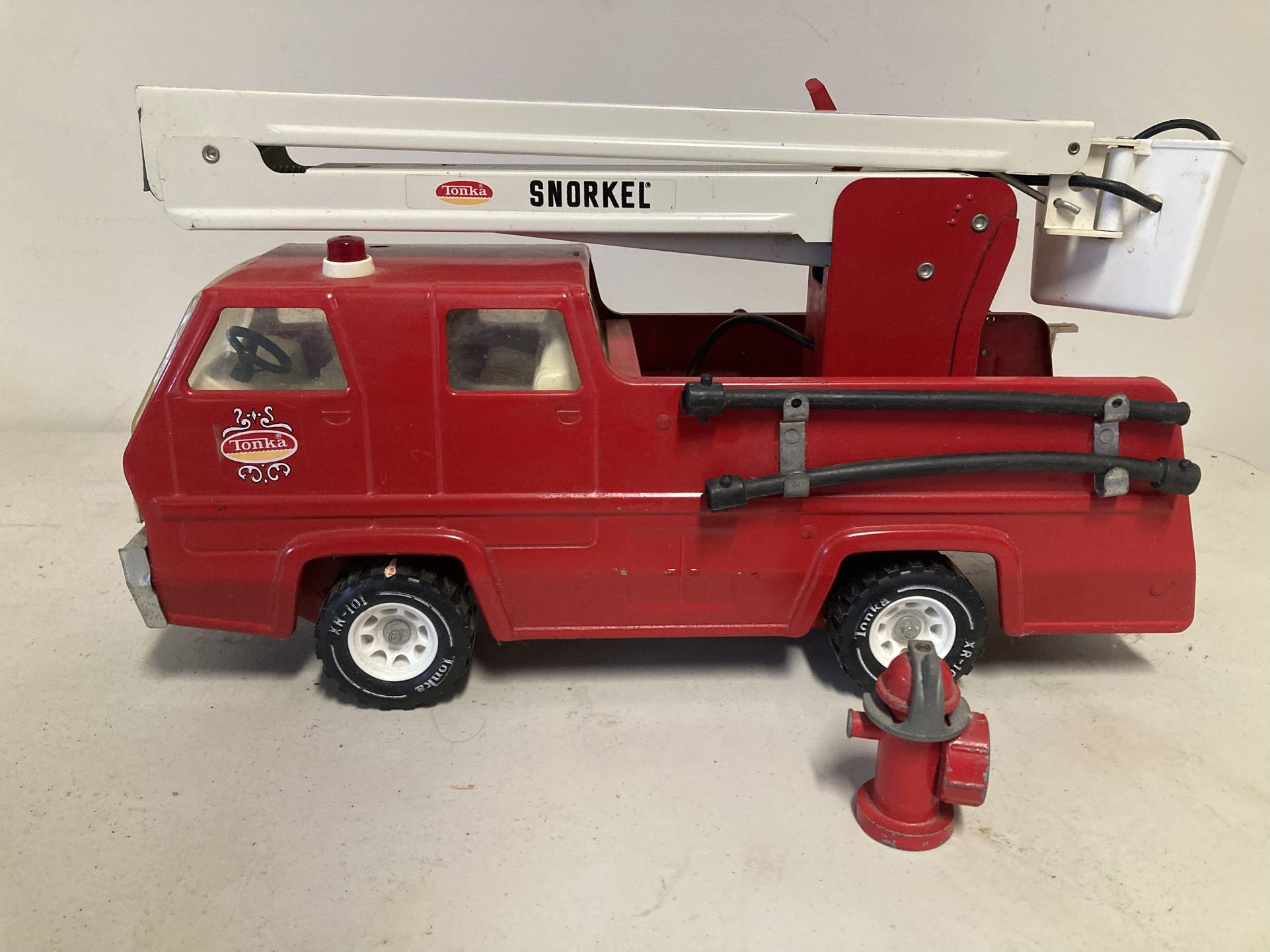 Vintage Tonka Snorkel Fire Engine