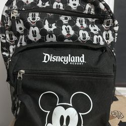 Disneyland Resorts Mickey Mouse Backpack