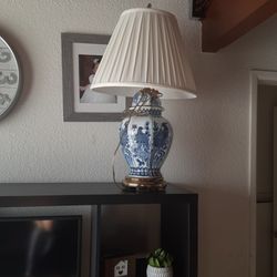 Antique  Porcelain  Lamp 