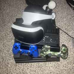 PS4 Pro And PsVR