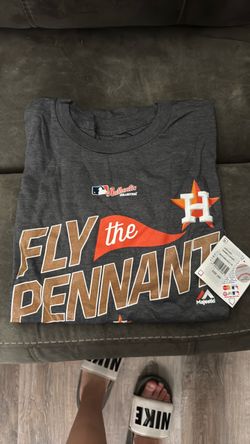 Houston Astros Majestic Fly the Pennant T-Shirt