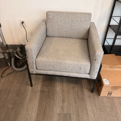Small Iiving/bedroom Chair 