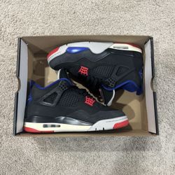 Jordan Retro 4’s