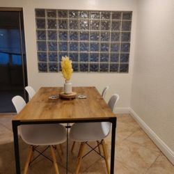 Kitchen Table And Chairs
