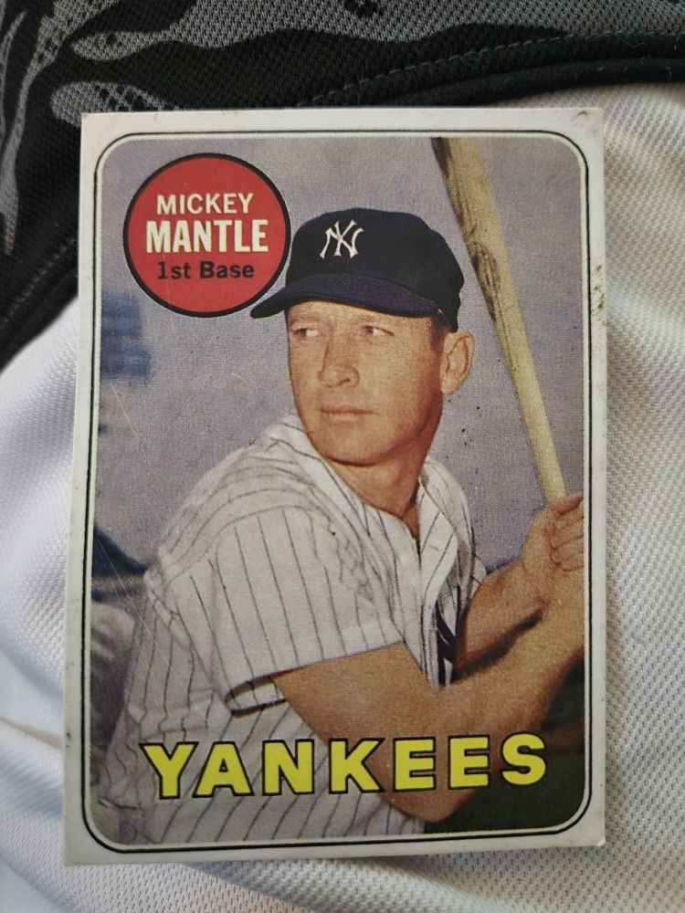 Mickey Mantle Rare Red Name Circle