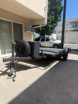 Trailer
