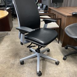 Steelcase Amia Ergonomic Office Chair