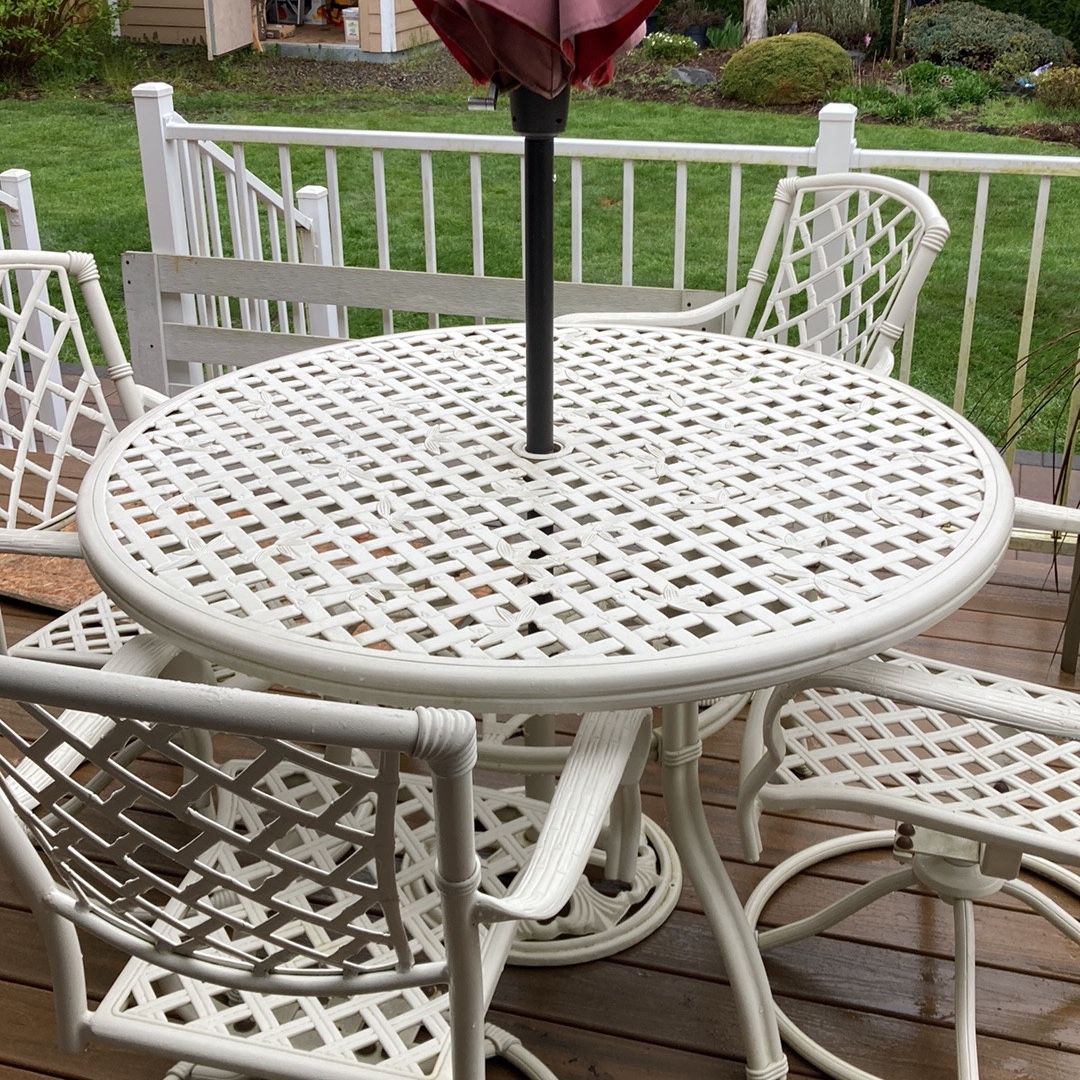 Patio Set 8 PCs 