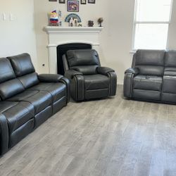 Brand New 3 Piece Recliner Sofas Cash Deal 