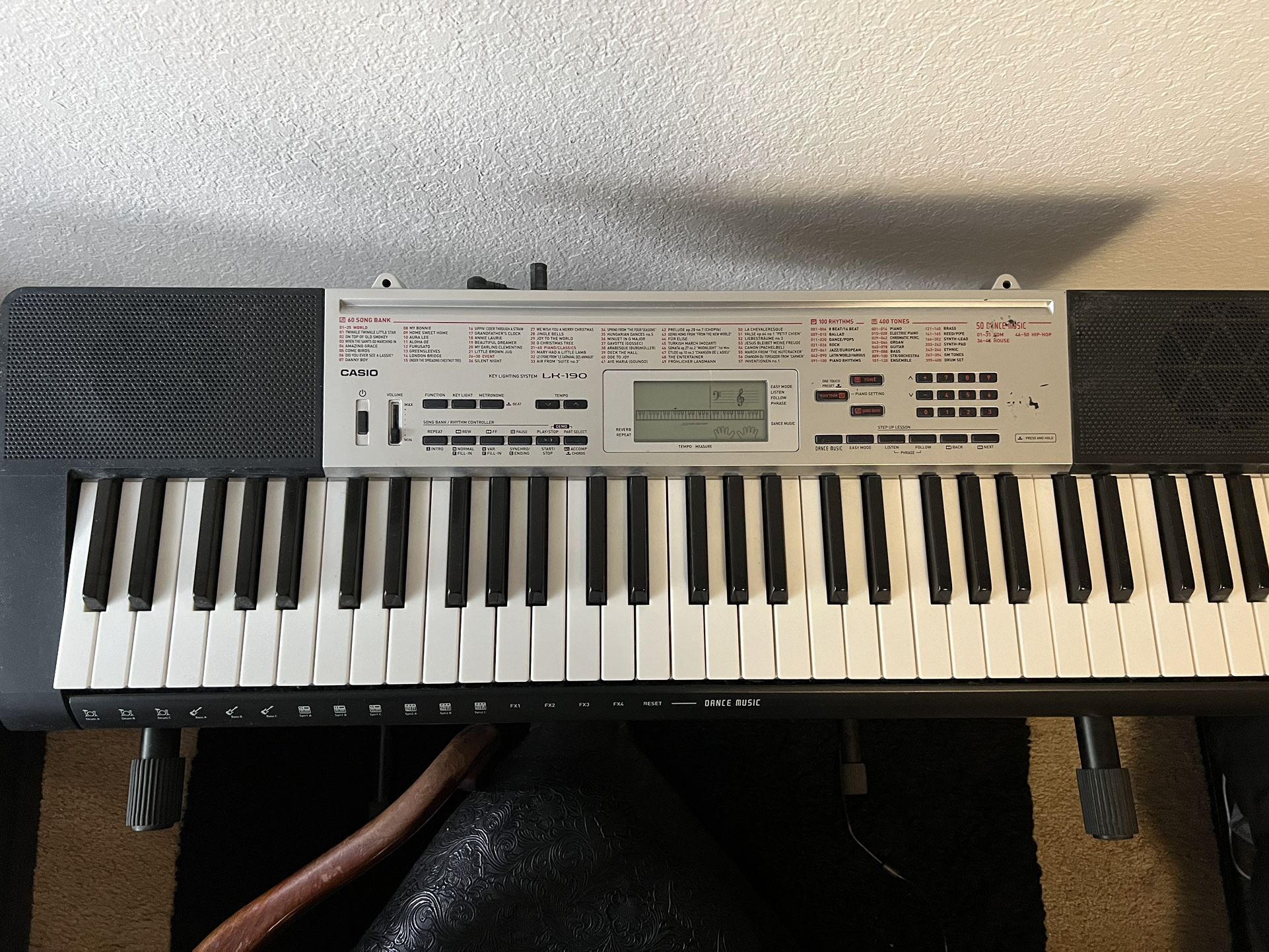 Casio Lk-190 Digital Keyboard