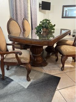 Dining table with chairs