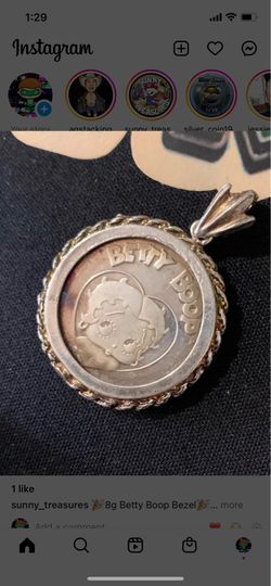 Betty boop silver .999 pendant
