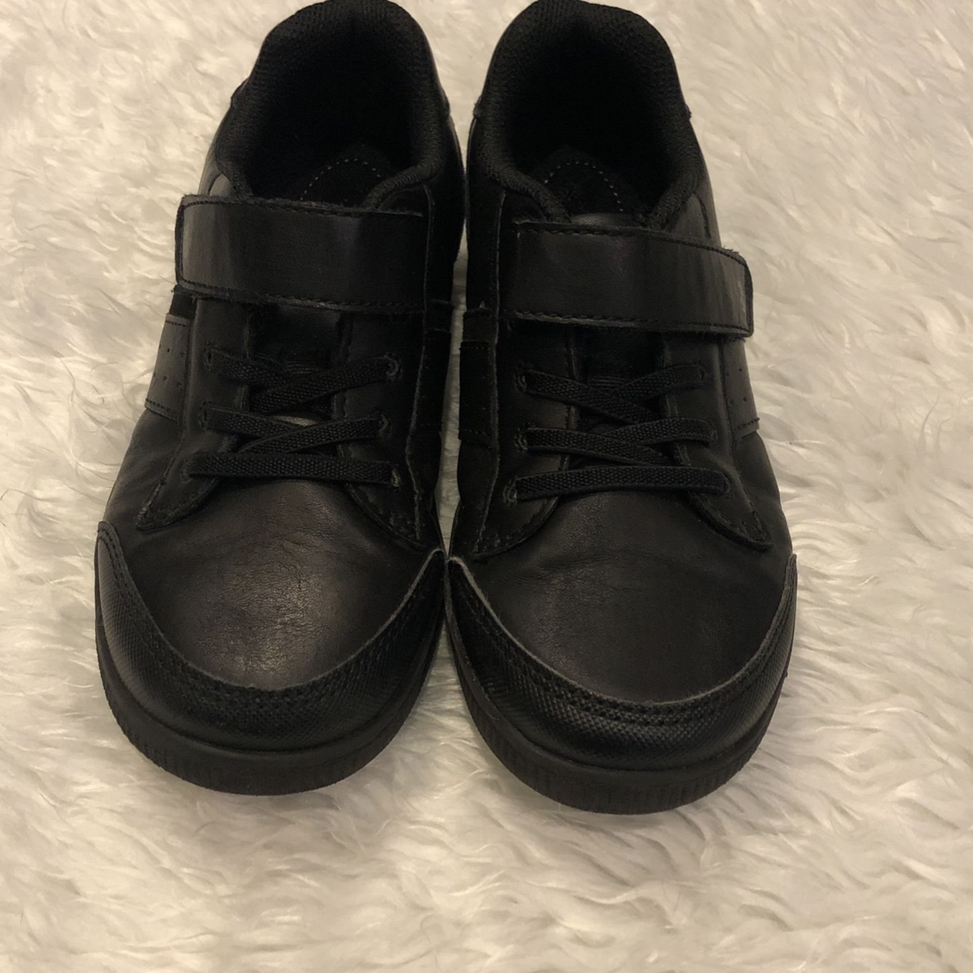 Surprise Shoes Black Boys 12