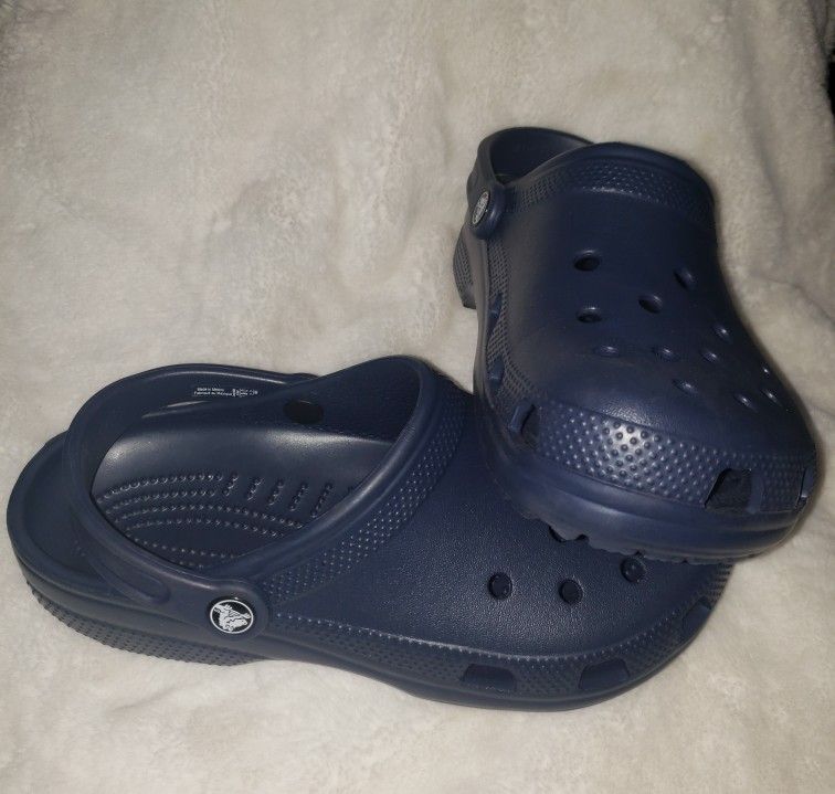 Like New Navy Blue Crocs M7 W8