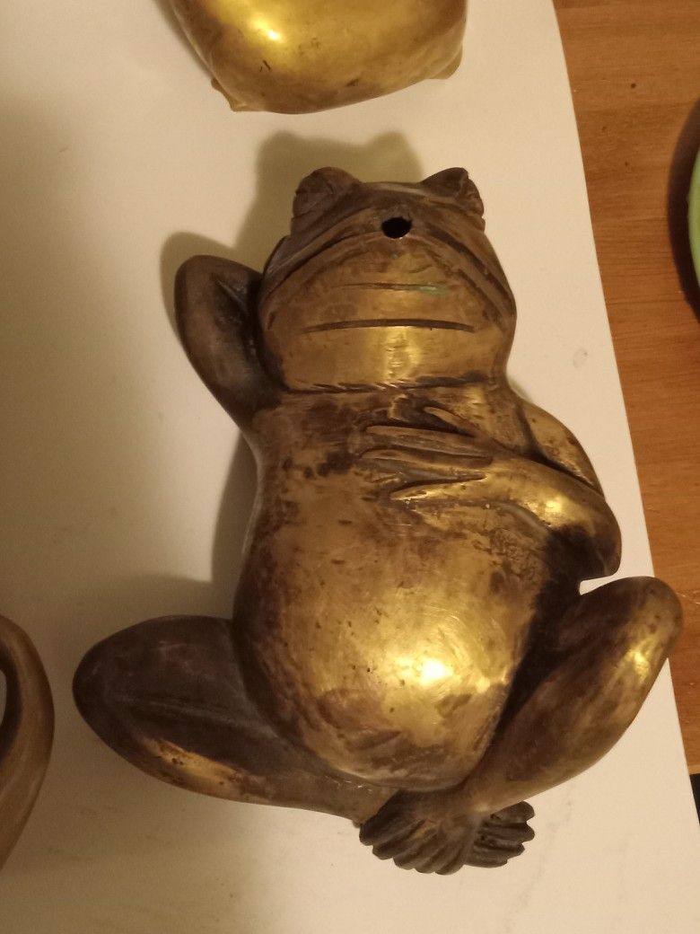 Solid Brass Frog With Pond Water Fountain Option