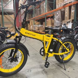 Folding electric bicycle