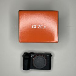 LIKE NEW SONY A7C II MIRRORLESS CAMERA BLACK