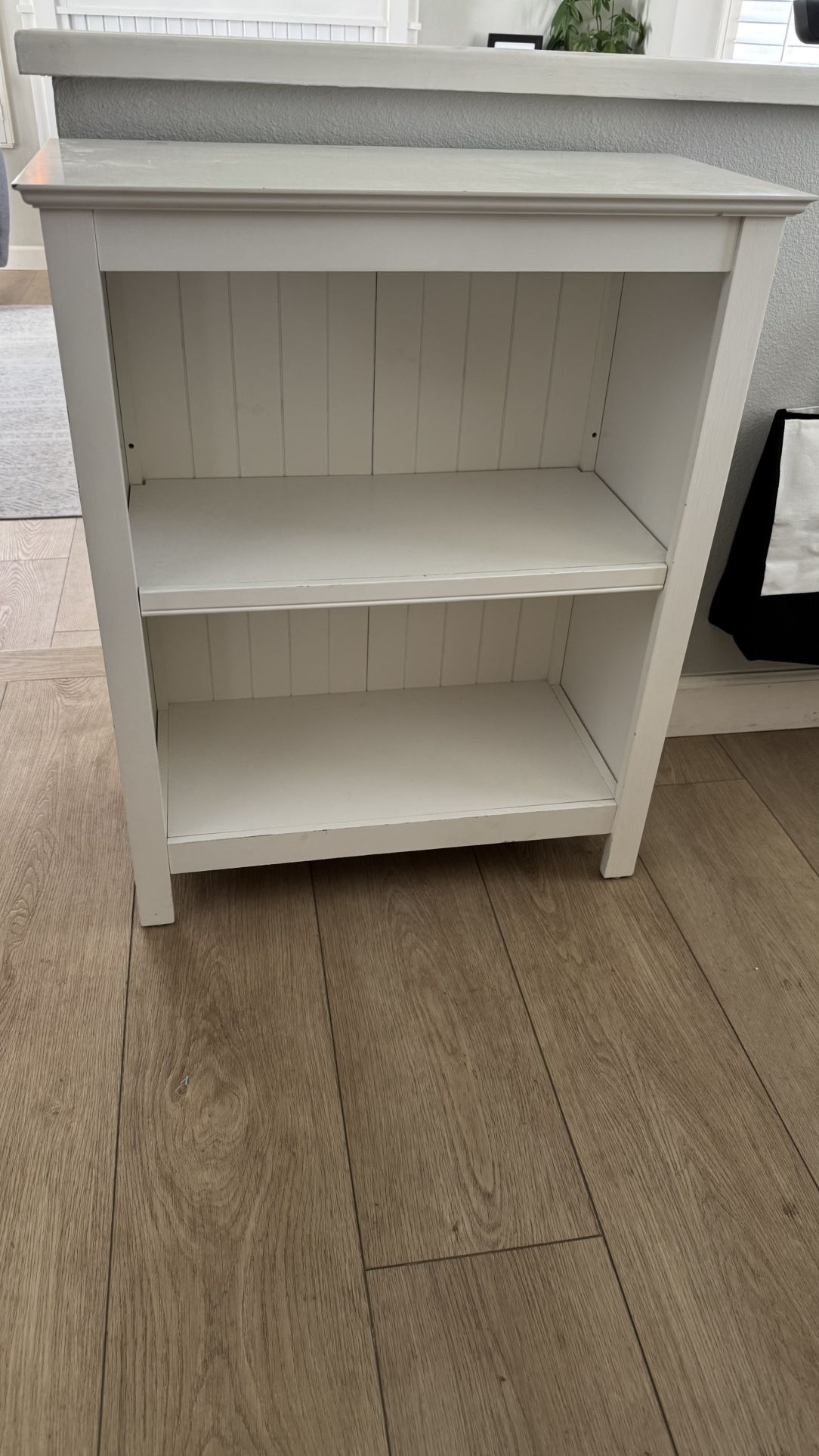 SMALL BOOKCASE! $20