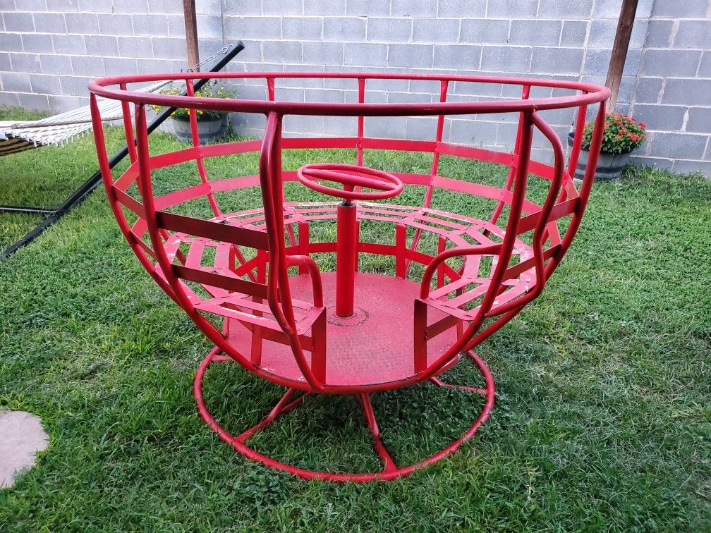 Tea Cup Merry Go Round